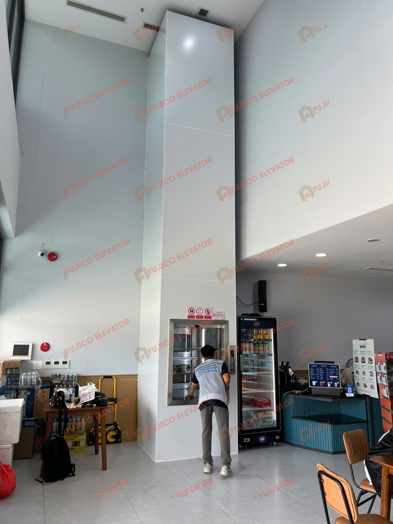 Hoàn thành lắp đặt thang máy tải thực phẩm cho Viral 7 Coffee & Restaurant tại Cửa khẩu Mộc Bài, Tây Ninh