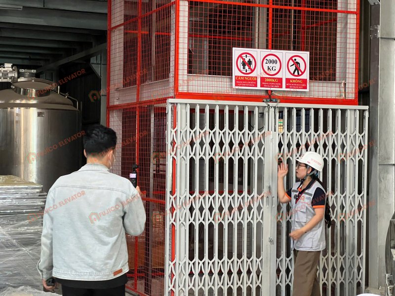 Thiết kế thi công thang máy tải hàng tại Phường Sài Gòn – Fujico Elevator