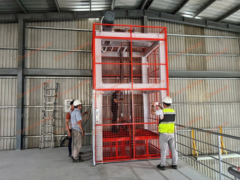 Thiết kế thi công thang máy tải hàng tại Phường Xóm Chiếu TP Hồ Chí Minh