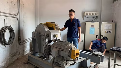 Kiểm tra motor thang máy